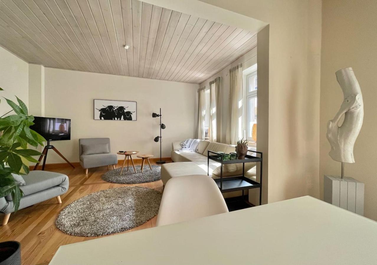 Cozy Rosy - Gemuetlich, Zentral, Frei Parken! Apartment